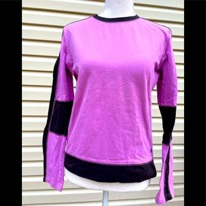 Patagonia (Water Girl style) cotton, long-sleeved shirt.